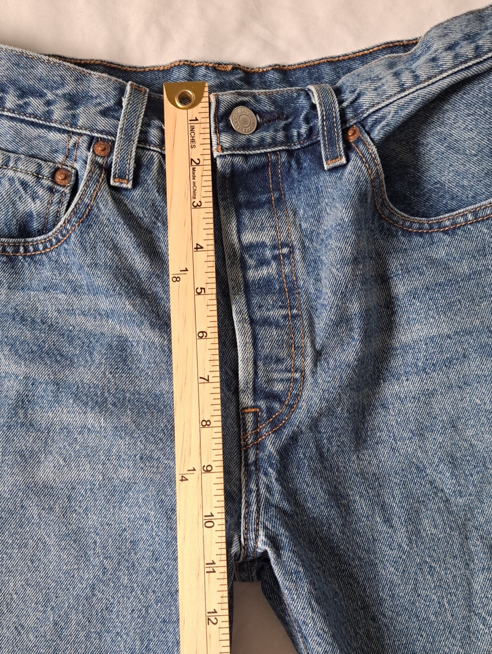 Levi's Premium 501 Crop Stonewash Womens Jeans Size 30x26 - Picture 5 of 13